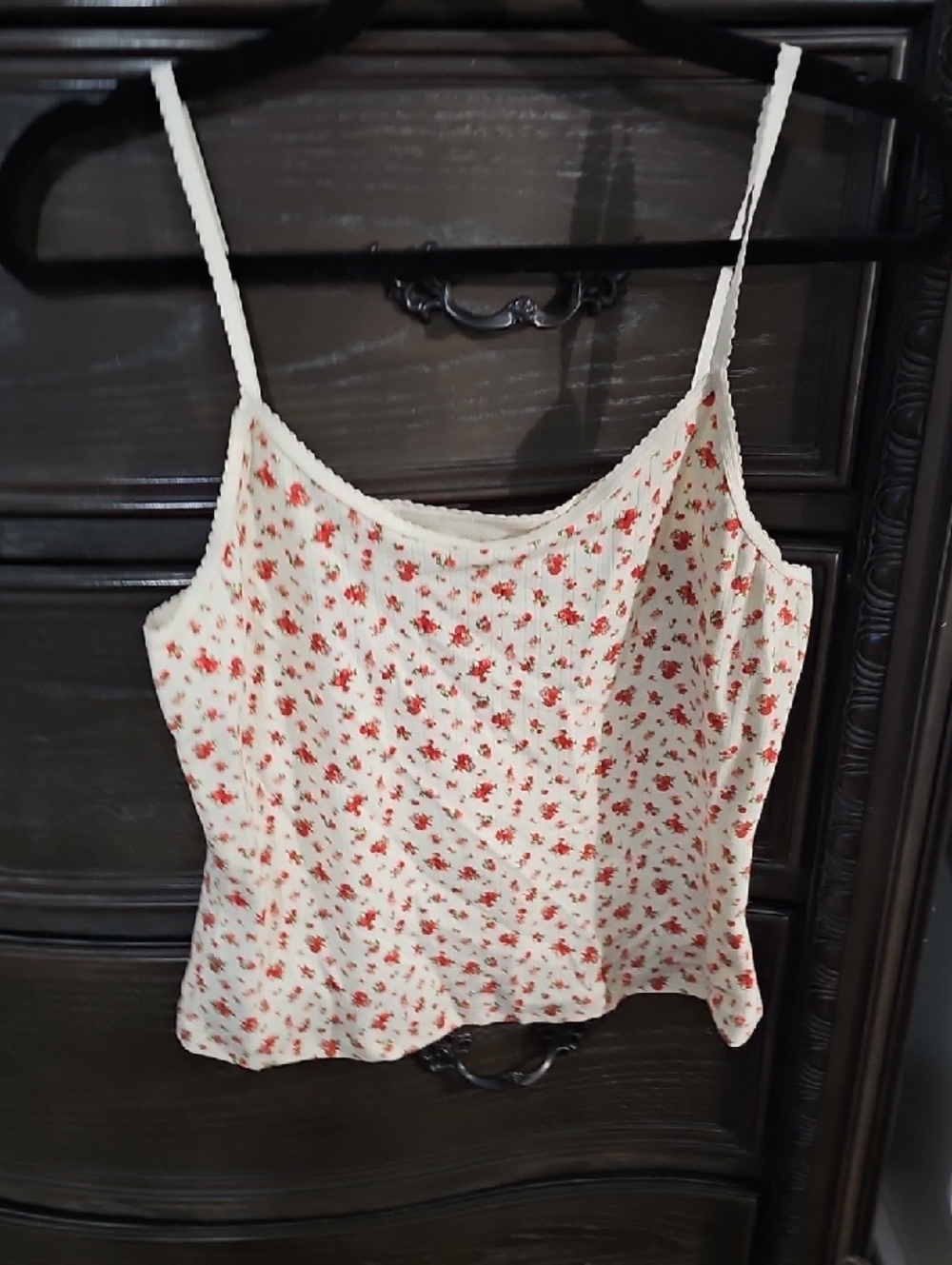 Cream‎ Floral Cami